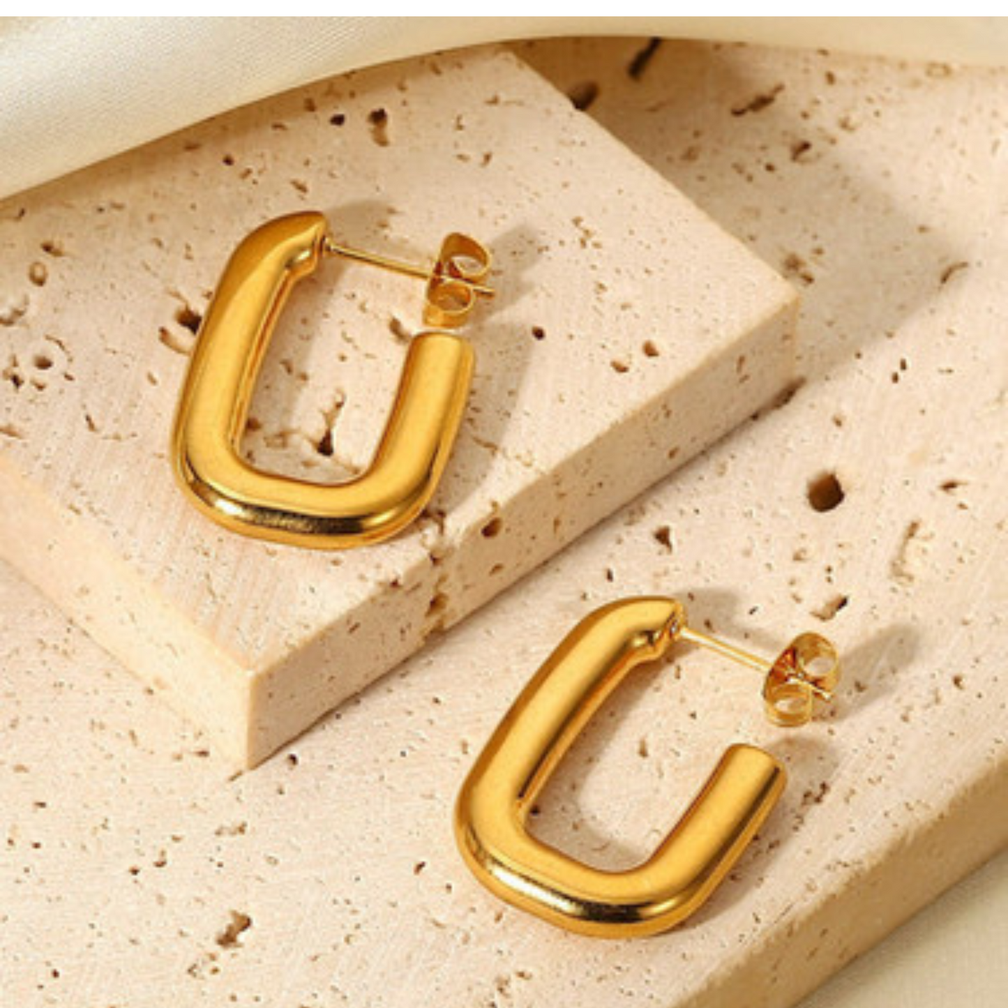 Alia Rectangle Earrings