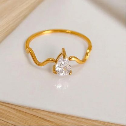 Khyrie Wave Ring