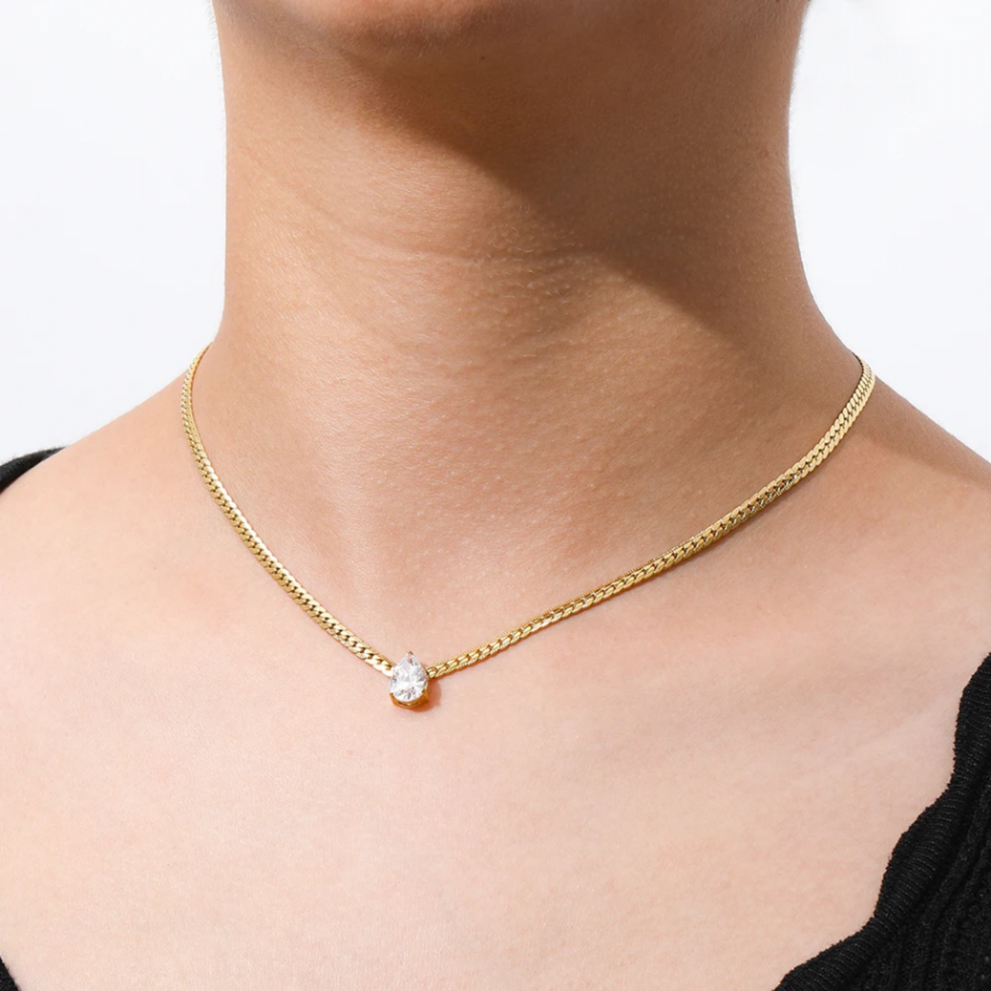 Layla Waterdrop Necklace